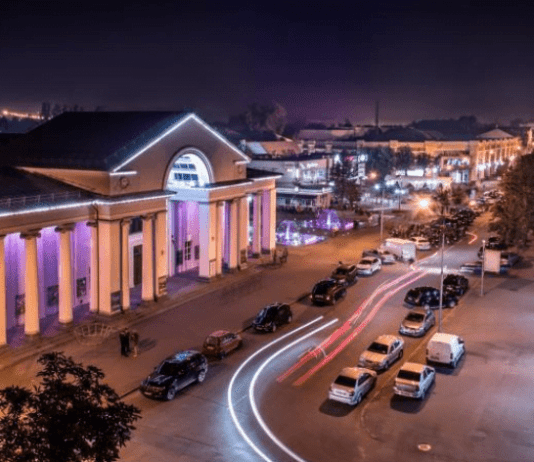 Фото тур: які місця в Кривому Розі стануть найкращим фоном для спогадів театр