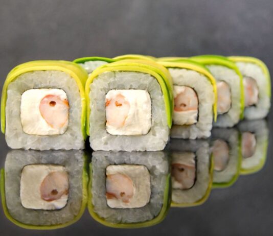 LA РИС – доставка суші до вашого дому!