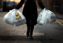 Чи залишаться у магазинах Кривого Рогу пакети?