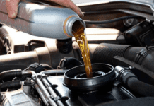 Куди заливати мастило у двигуні (інструкція)