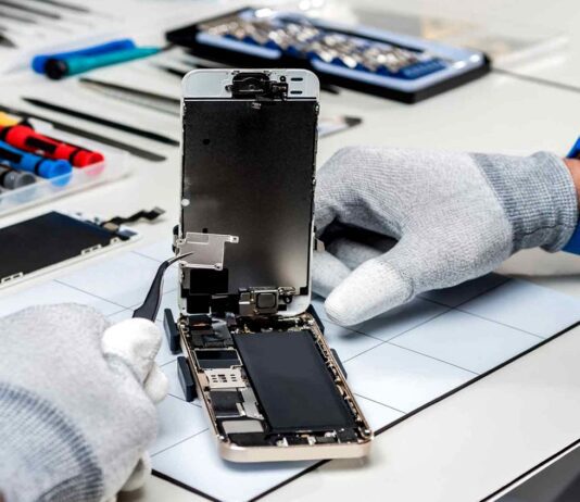 Сервіс електронної техніки – у яких ситуаціях варто скористатися його послугами?